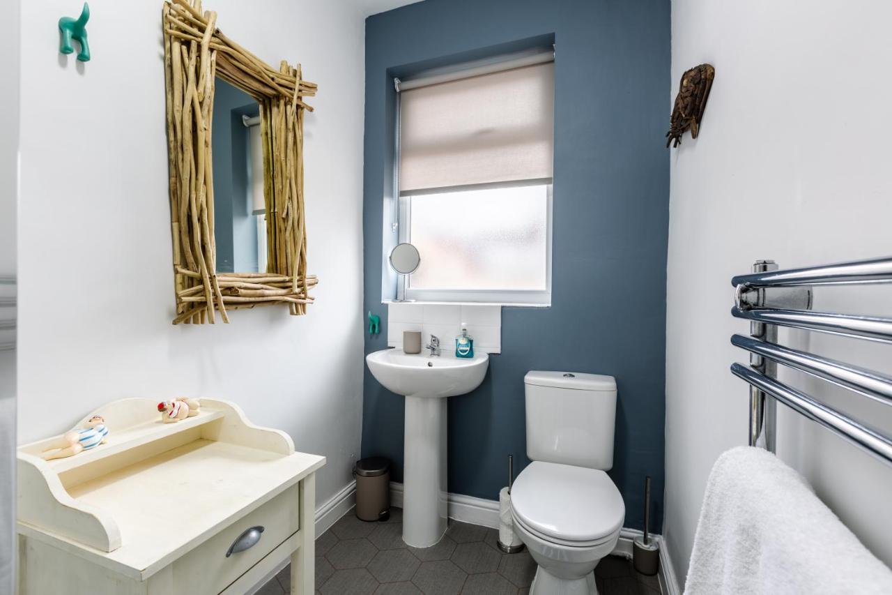 Hillside House - 2 Bedrooms Parking Wi-Fi Hospital Blackpool Luaran gambar