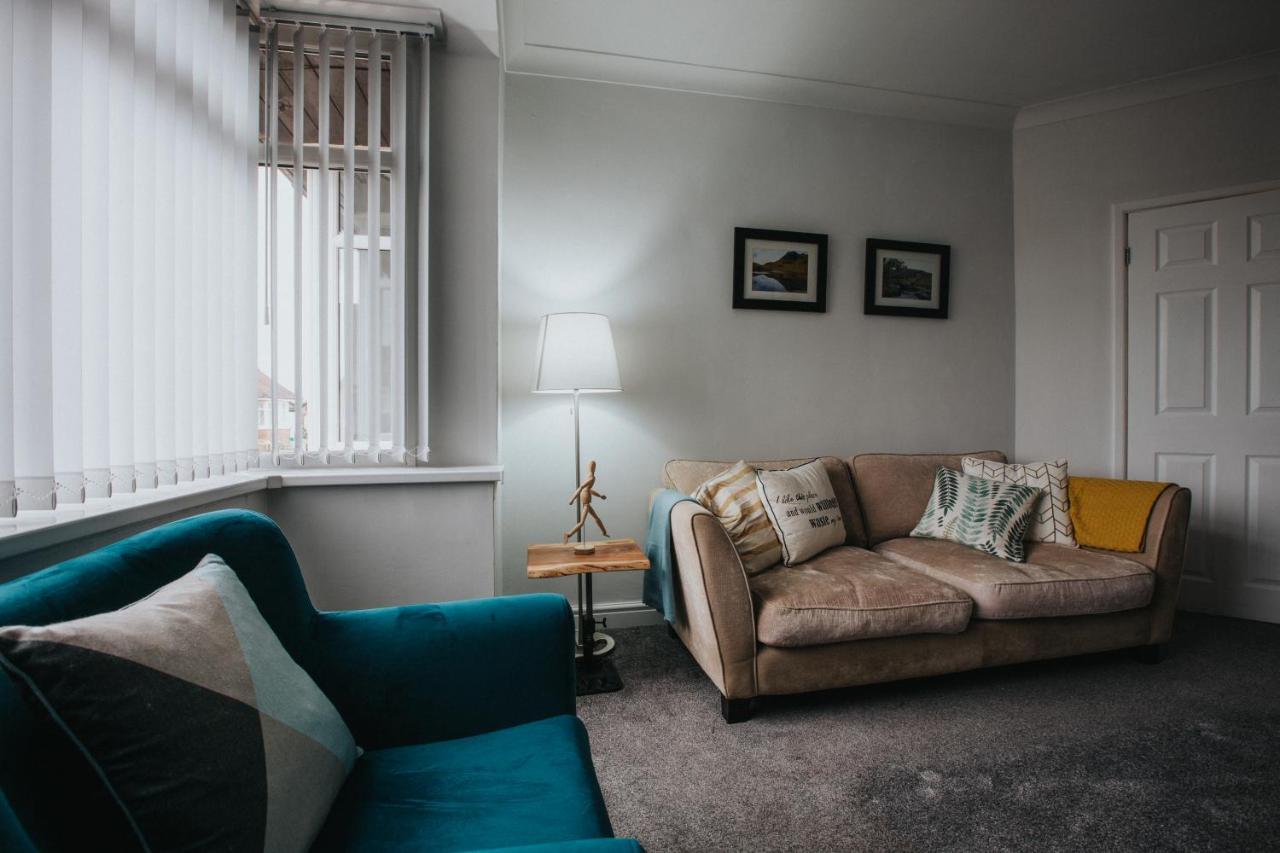 Hillside House - 2 Bedrooms Parking Wi-Fi Hospital Blackpool Luaran gambar