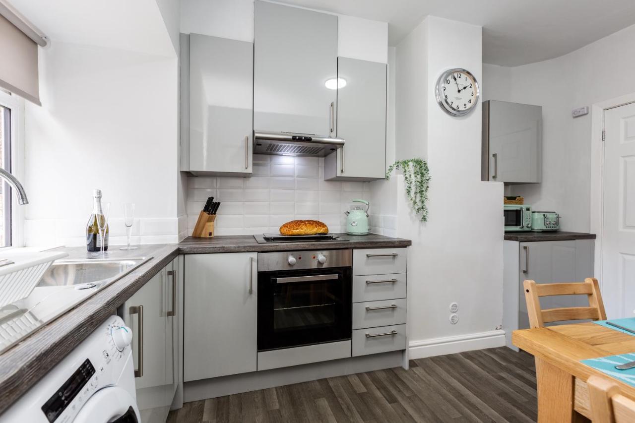 Hillside House - 2 Bedrooms Parking Wi-Fi Hospital Blackpool Luaran gambar