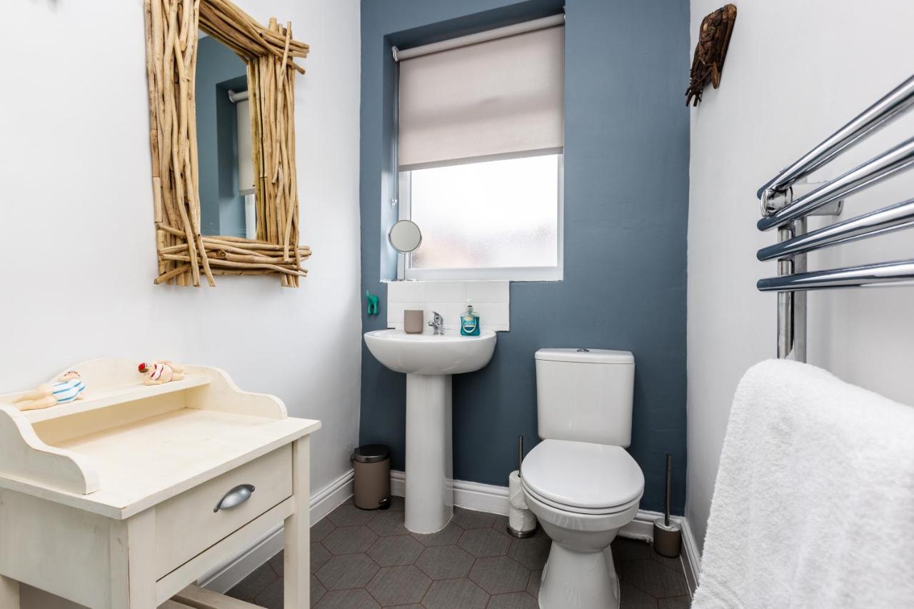 Hillside House - 2 Bedrooms Parking Wi-Fi Hospital Blackpool Luaran gambar